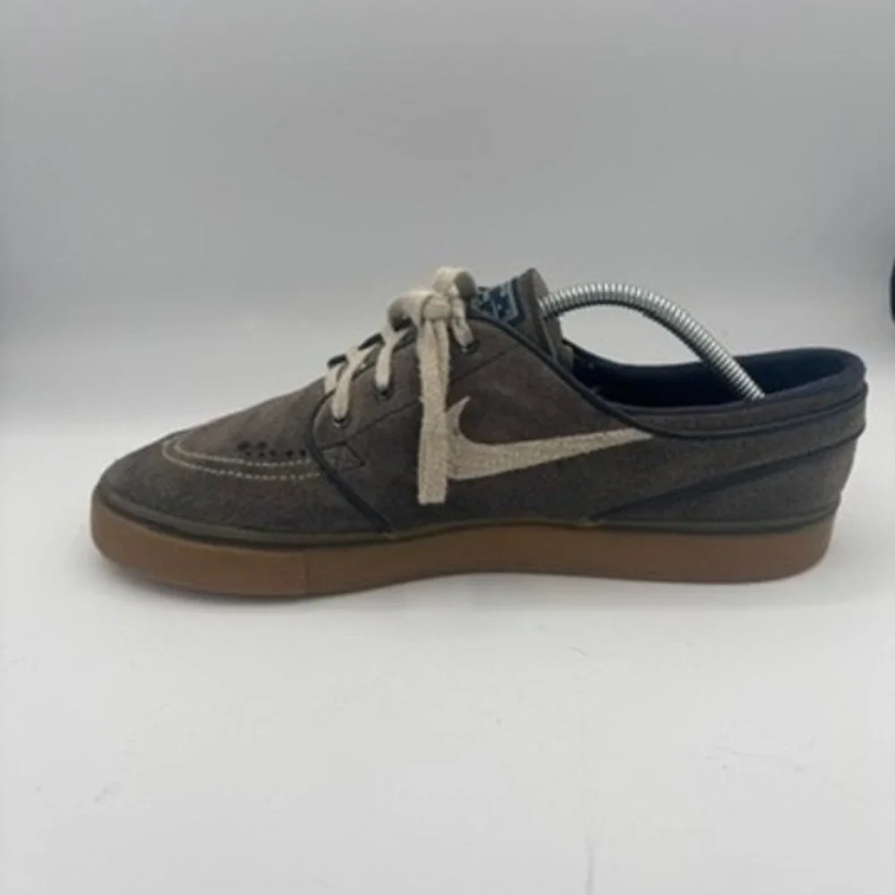 Nike SB ZOOM AIR Stefan Janoski Mens Sz 10 Gray Suede Skate Sneakers Gum Sole‎